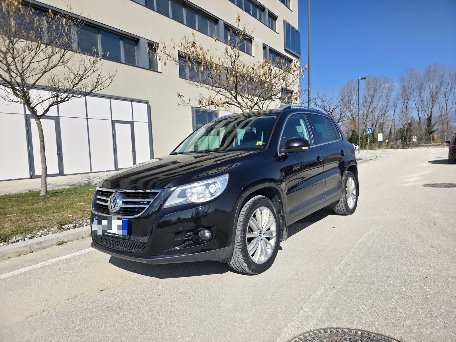 VOLKSWAGEN TIGUAN 2.0 TDI (2011)